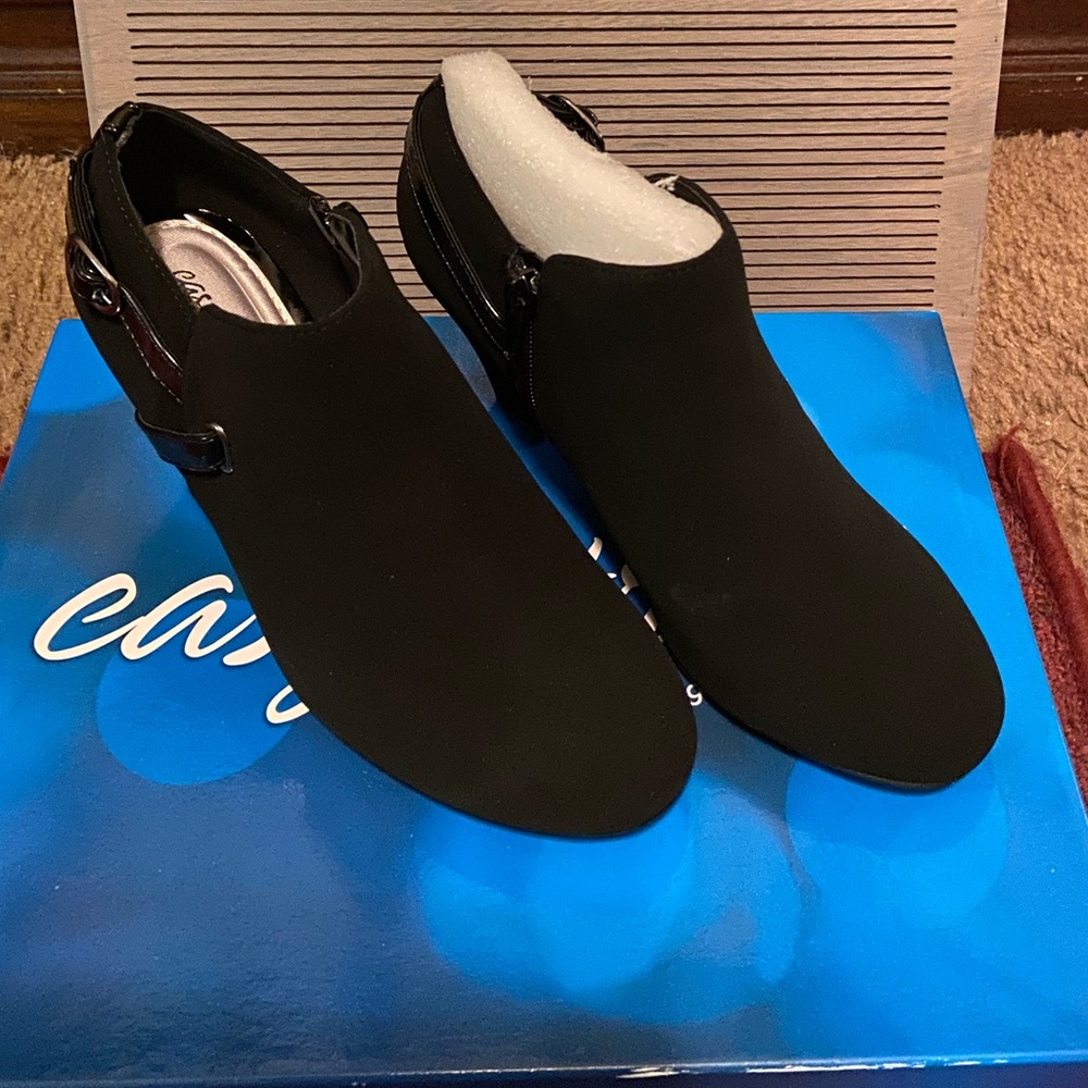 Easy Street Ankle Boots